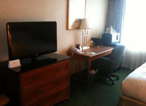 Radisson Rochester Airport Kültér fotó