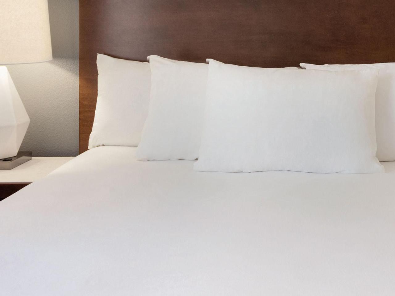 Radisson Rochester Airport Kültér fotó